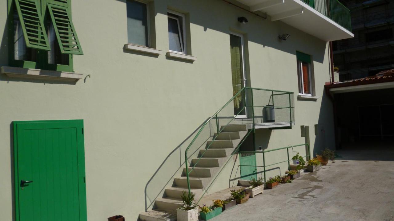 Gorizia Vacanze Appartamento In Villa Con Parcheggio Zewnętrze zdjęcie